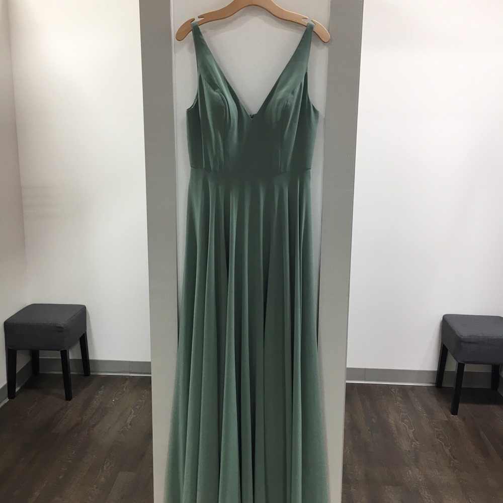 Jenny Yoo Maddi NWT 16 Eucalyptus